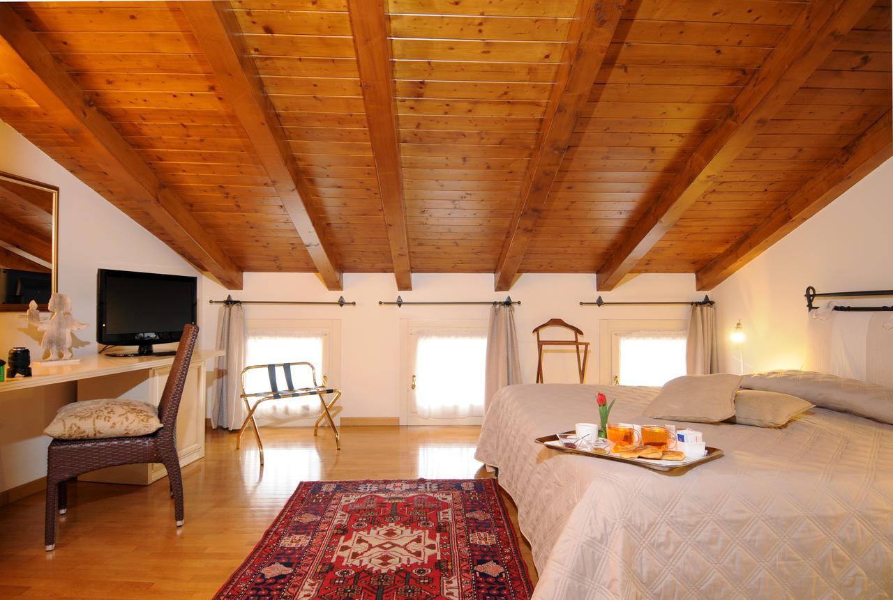 Bed and Breakfast La Dogana Портогруаро Экстерьер фото